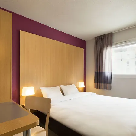 Centre Gare Hotel 2*