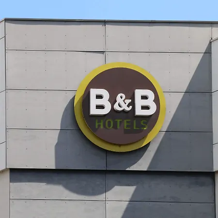 Centre Gare 2* Ρενς