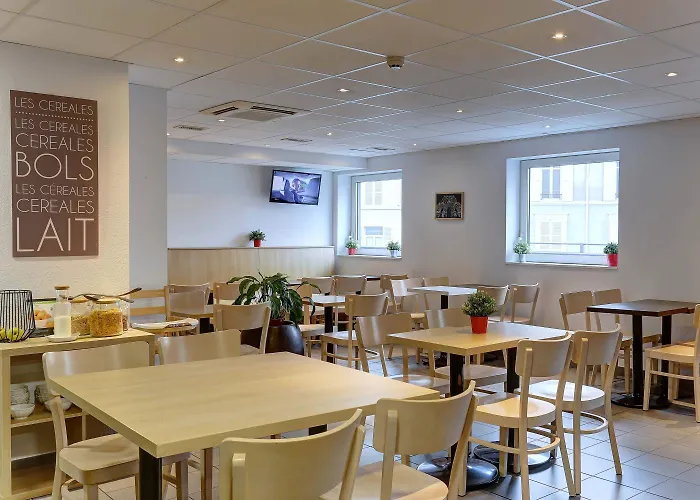 Centre Gare Hotel 2*