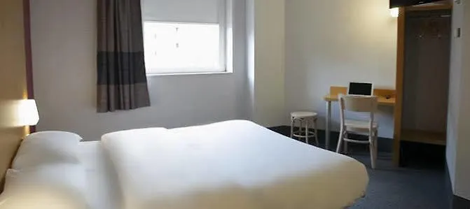 Centre Gare 2* Remeš